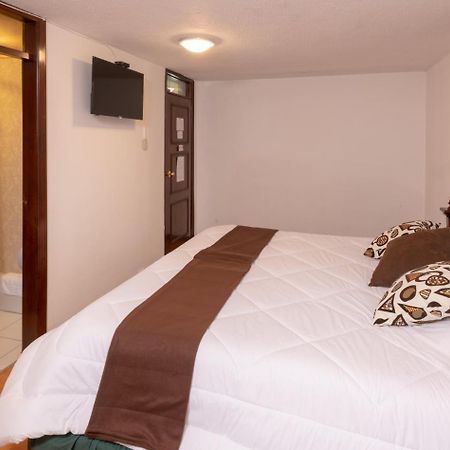 Hotel Nass Sol De Quito Exterior foto